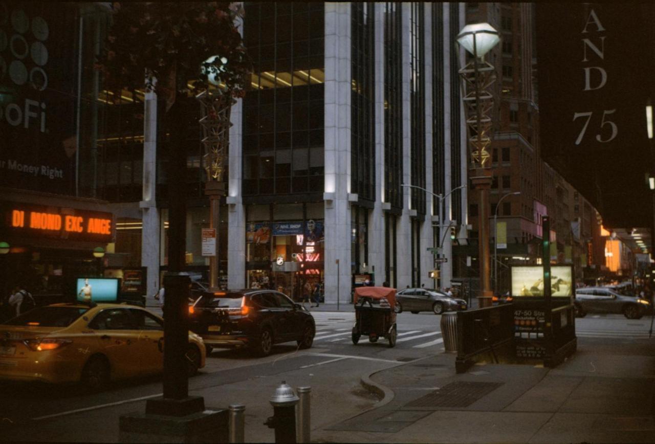 Dom-Nyc Haven Hotel New York Bagian luar foto